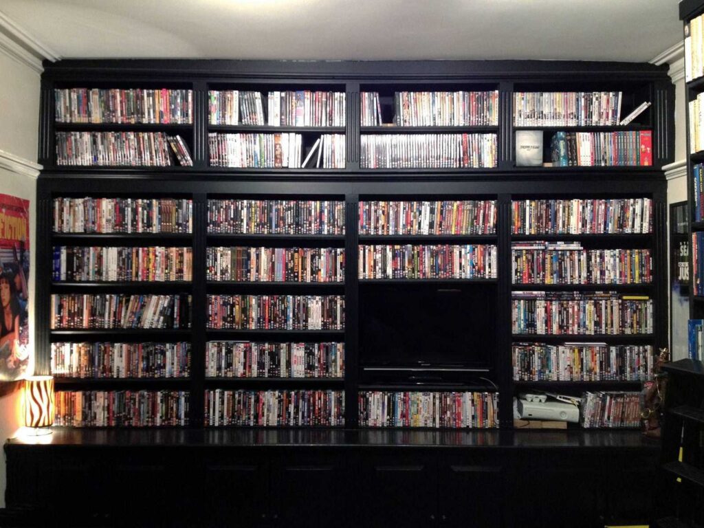 Хранение фильмов на DVD дисках